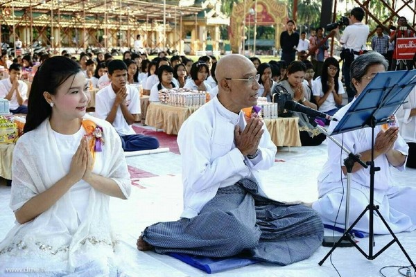 Chùm ảnh Lễ Dâng Y Kathina tại thành phố Dawei, Myanmar