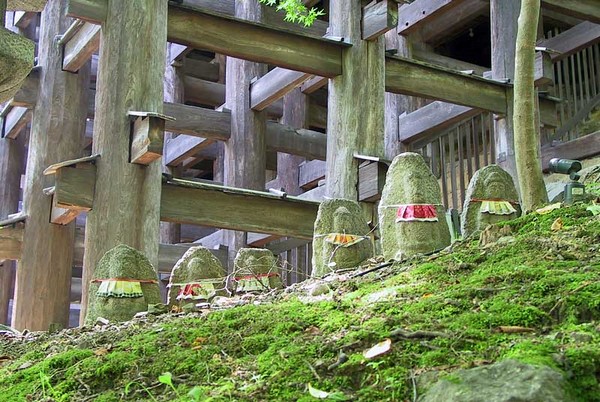 Nhật Bản: Chùm ảnh Ngôi Già lam Phật địa Kiyomizudera