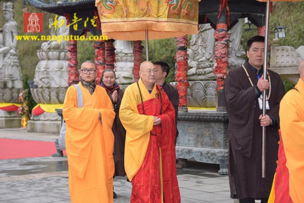Trung Quốc: Khai quang tượng Thiên Thủ Thiên Nhãn lộ thiên cao nhất thế giới