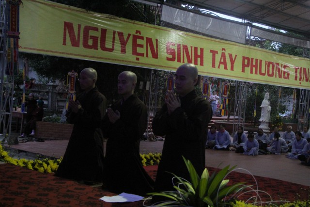 Thái Bình: Lễ quy y Tam Bảo, thế phát xuất gia tại chùa Từ Xuyên
