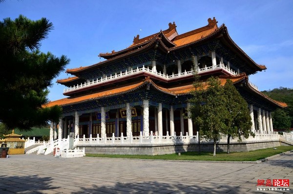 Chùm ảnh Danh lam thắng cảnh An Sơn Ngọc Phật Uyển, tỉnh Liêu Ninh. Trung Quốc