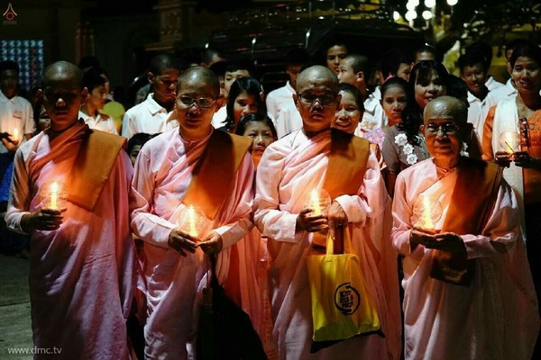 Chùm ảnh Lễ Dâng Y Kathina tại thành phố Dawei, Myanmar