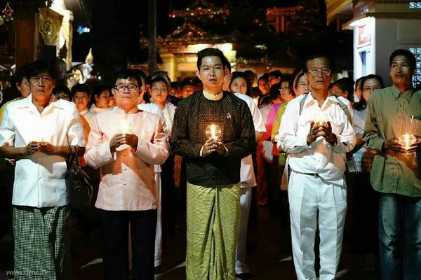 Chùm ảnh Lễ Dâng Y Kathina tại thành phố Dawei, Myanmar