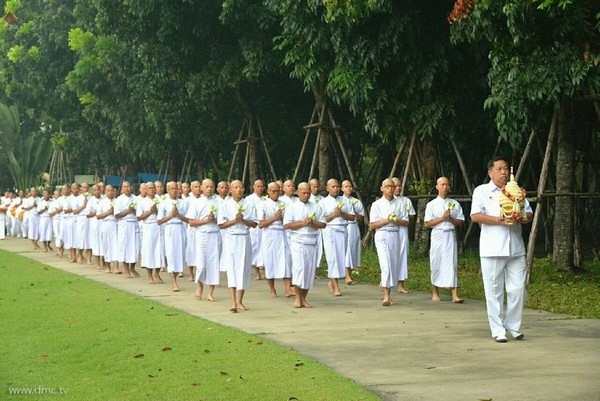 Thái Lan: Chùm ảnh Tu viện Dhammakaya tổ chức cho người Campuchia xuất gia