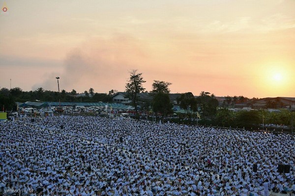 Thái Lan: Chùm ảnh Lễ dựng Đài Tưởng niệm Tổ sư Phramongkolthepmuni