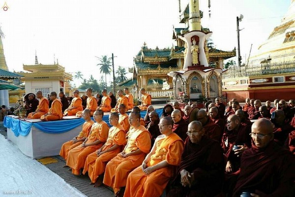 Chùm ảnh Lễ Dâng Y Kathina tại thành phố Dawei, Myanmar