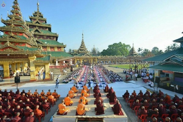 Chùm ảnh Lễ Dâng Y Kathina tại thành phố Dawei, Myanmar