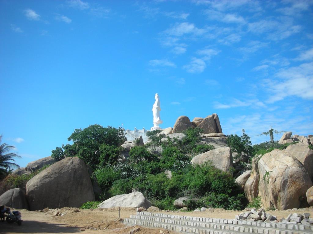 Ninh Thuận: Thiền Viện Trúc Lâm Viên Ngộ tổ chức Lễ tưởng niệm 707 năm Đức vua - Phật Hoàng Trần Nhân Tông nhập Niết bàn