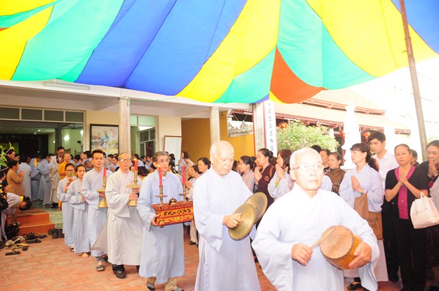 Hải Phòng: TT. Thích Nhật Từ chia sẻ Pháp đàm tại chùa Hào Quang