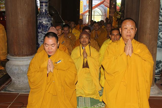 Nam Định: Chùa Tiên Hương lễ tưởng niệm và cung nghinh xá lợi lưu nhập bảo tháp