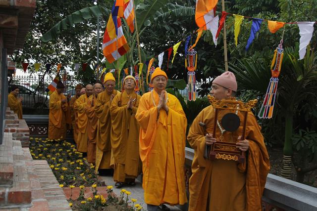 Nam Định: Chùa Tiên Hương lễ tưởng niệm và cung nghinh xá lợi lưu nhập bảo tháp