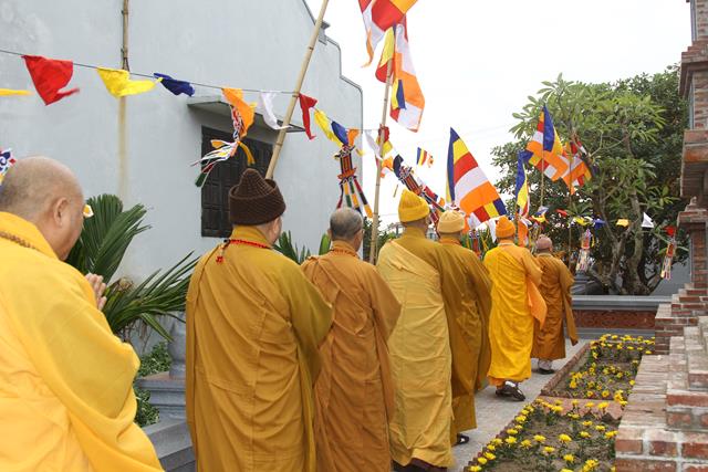 Nam Định: Chùa Tiên Hương lễ tưởng niệm và cung nghinh xá lợi lưu nhập bảo tháp