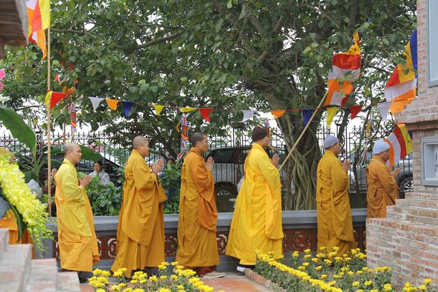 Nam Định: Chùa Tiên Hương lễ tưởng niệm và cung nghinh xá lợi lưu nhập bảo tháp