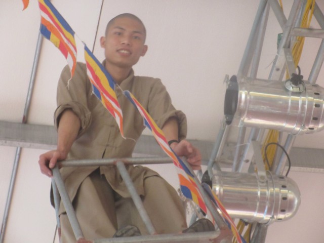 Thái Bình: Công tác chuẩn bị Đại lễ vía Phật Di Đà tại chùa Từ Xuyên