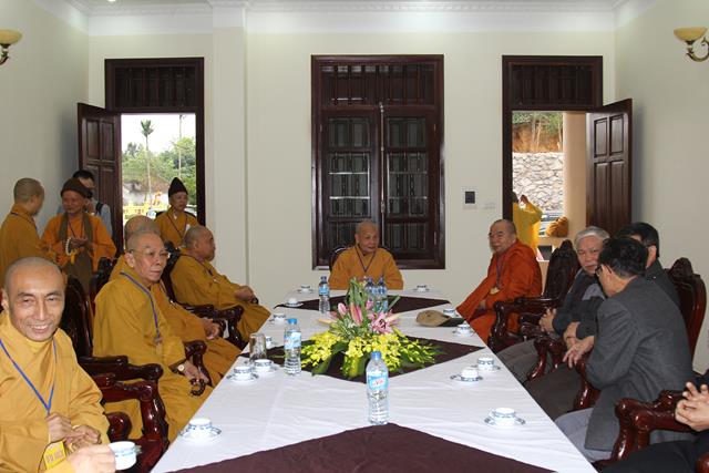 Hội thảo khoa học “Phật giáo Trúc Lâm hội tụ và lan toả