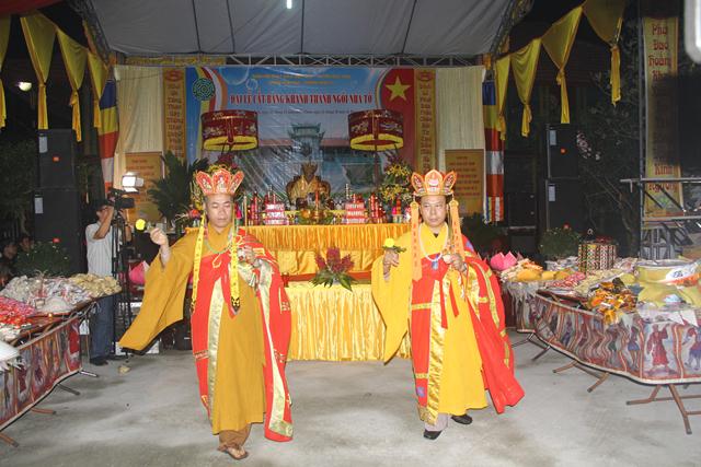 Hà Nam: Đại lễ cắt băng khánh thành Tổ đường chùa Hòa Mạc