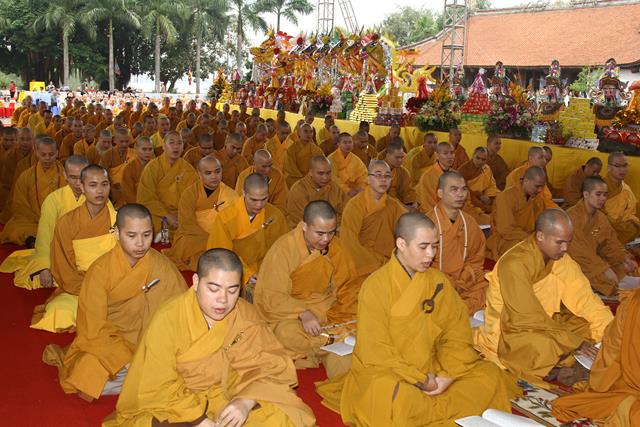 Hội thảo khoa học “Phật giáo Trúc Lâm hội tụ và lan toả
