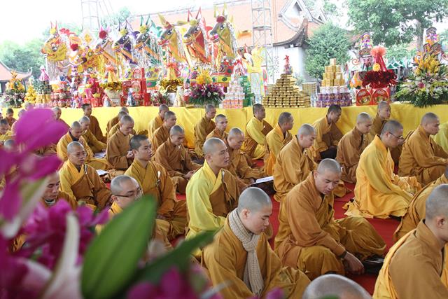 Hội thảo khoa học “Phật giáo Trúc Lâm hội tụ và lan toả