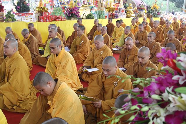 Hội thảo khoa học “Phật giáo Trúc Lâm hội tụ và lan toả