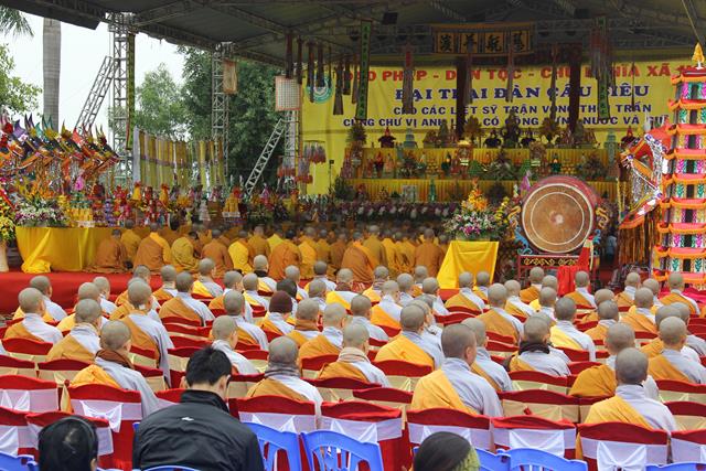 Hội thảo khoa học “Phật giáo Trúc Lâm hội tụ và lan toả
