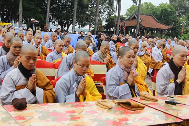 Hội thảo khoa học “Phật giáo Trúc Lâm hội tụ và lan toả