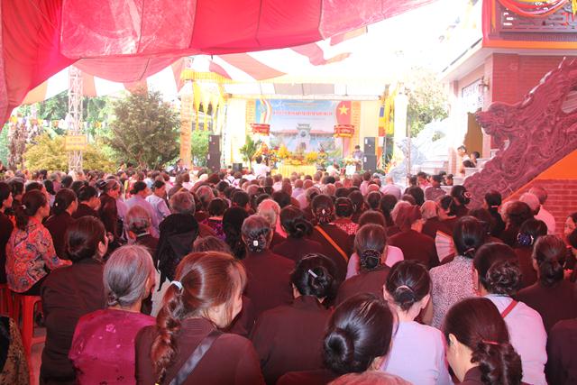 Hà Nam: Đại lễ cắt băng khánh thành Tổ đường chùa Hòa Mạc