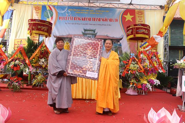 Hà Nam: Đại lễ cắt băng khánh thành Tổ đường chùa Hòa Mạc