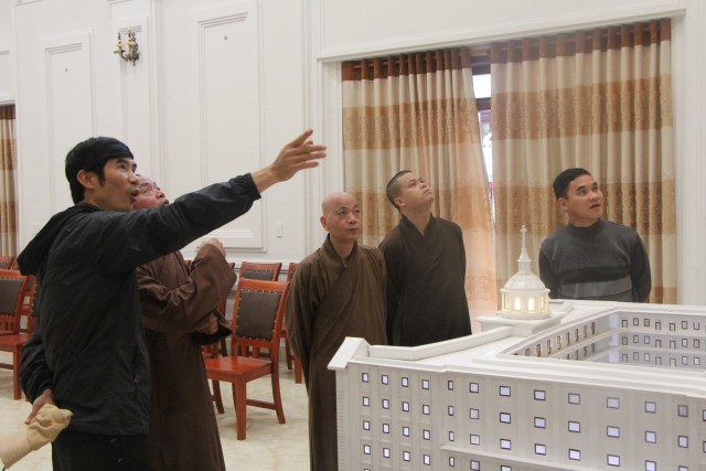 Thái Bình: Ban Trị Sự Phật Giáo tỉnh thăm và chúc mừng Giáng sinh tại Tòa Giám mục