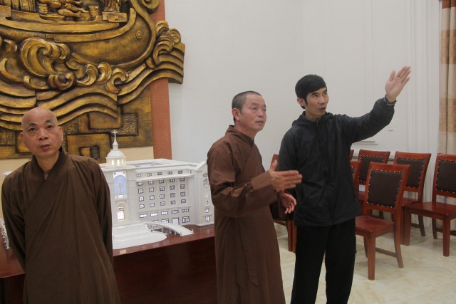 Thái Bình: Ban Trị Sự Phật Giáo tỉnh thăm và chúc mừng Giáng sinh tại Tòa Giám mục