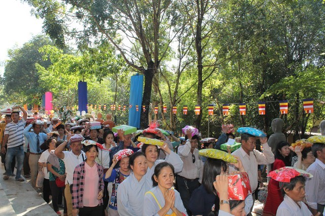 Đồng Nai: Đại lễ dâng Y Kathina  tại Thiền Viện Phước Sơn