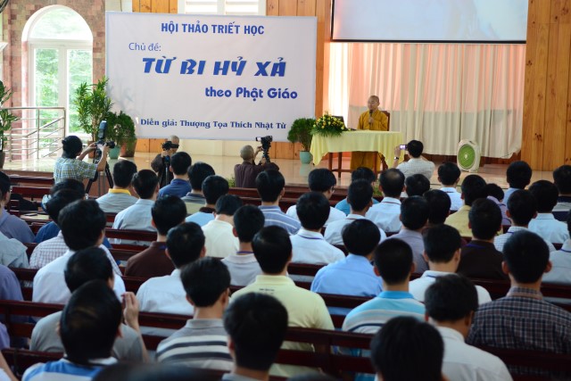 TT. Thích Nhật Từ chia sẻ về lòng từ bi tại Chủng Viện Phanxicô