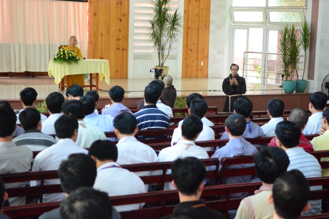 TT. Thích Nhật Từ chia sẻ về lòng từ bi tại Chủng Viện Phanxicô
