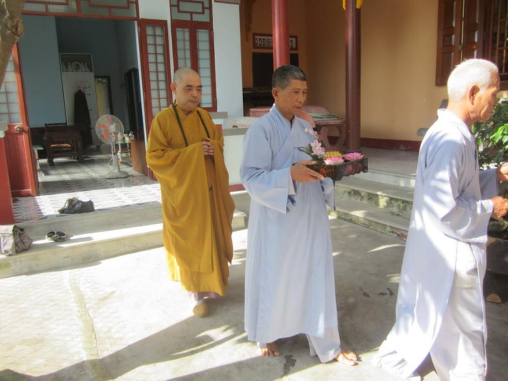 Khóa tu dành cho người khiếm thị tại chùa Minh Châu