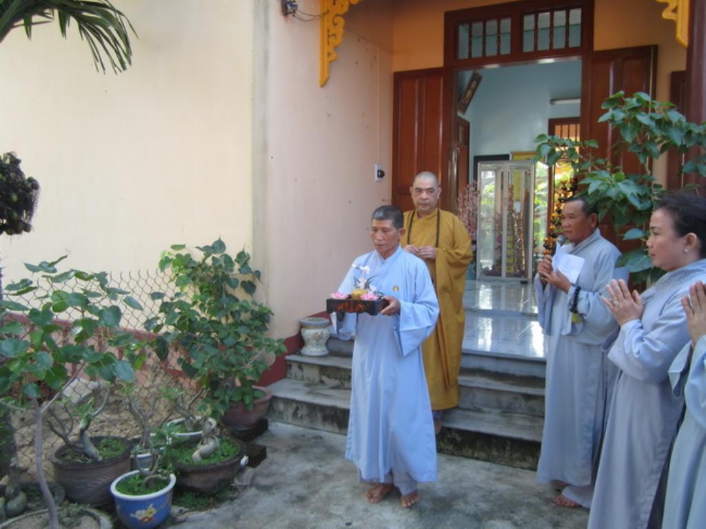 Khóa tu dành cho người khiếm thị tại chùa Minh Châu