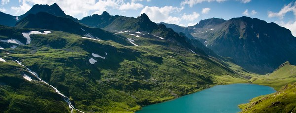 Bhutan Phật giáo Quốc đạo có 10 tiêu chuẩn hạnh phúc nhất thế giới