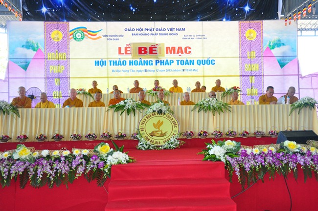 Trang nghiêm Bế mạc Hội thảo Hoằng pháp toàn quốc năm 2015
