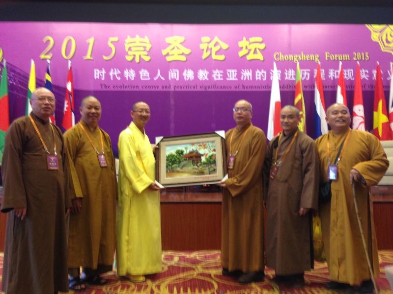 Ba trăm năm mươi năm sau Tổ đức linh thiêng đã dẫn lối cho chúng con về để đạo mạch lại tiếp nối