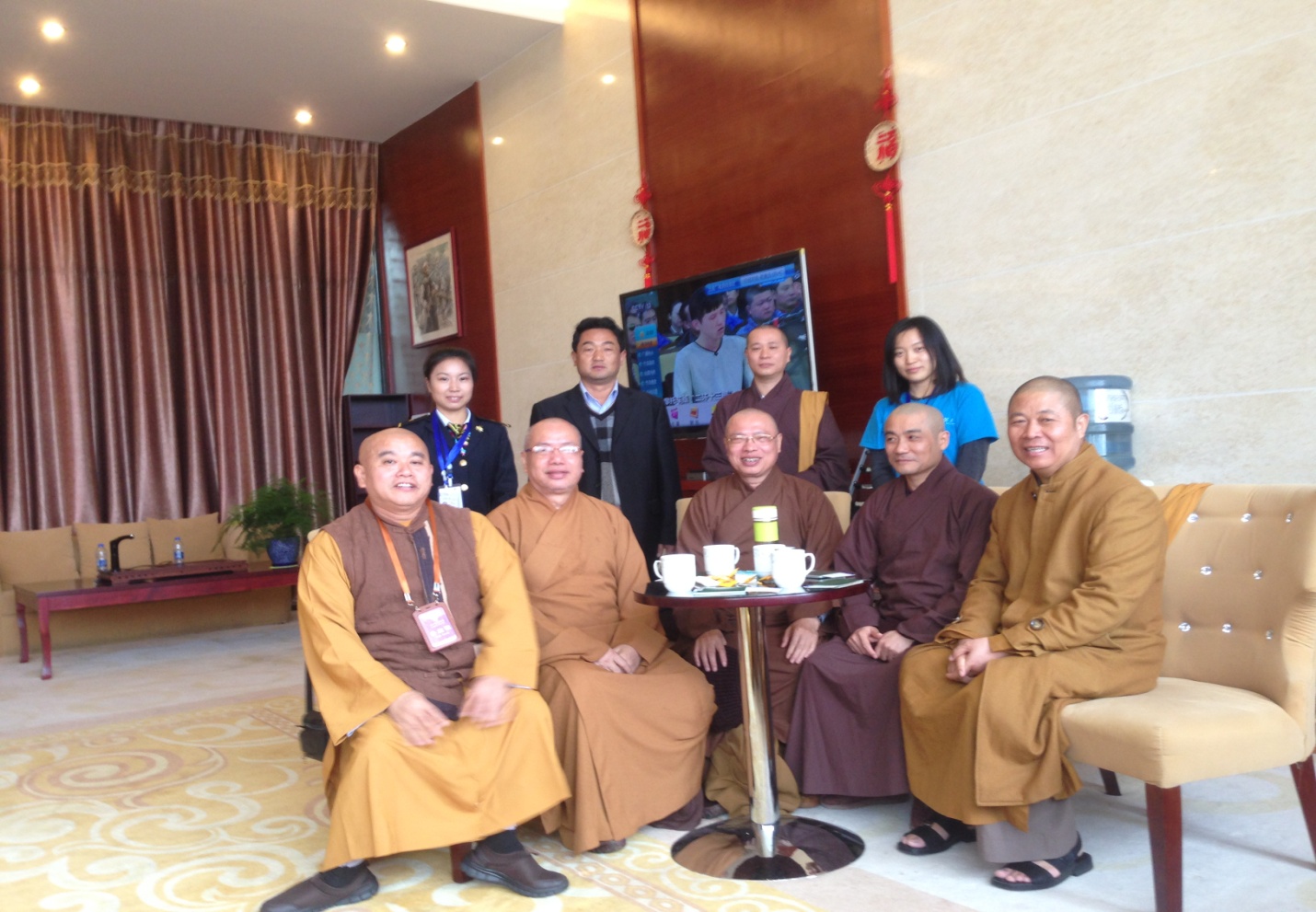 Ba trăm năm mươi năm sau Tổ đức linh thiêng đã dẫn lối cho chúng con về để đạo mạch lại tiếp nối