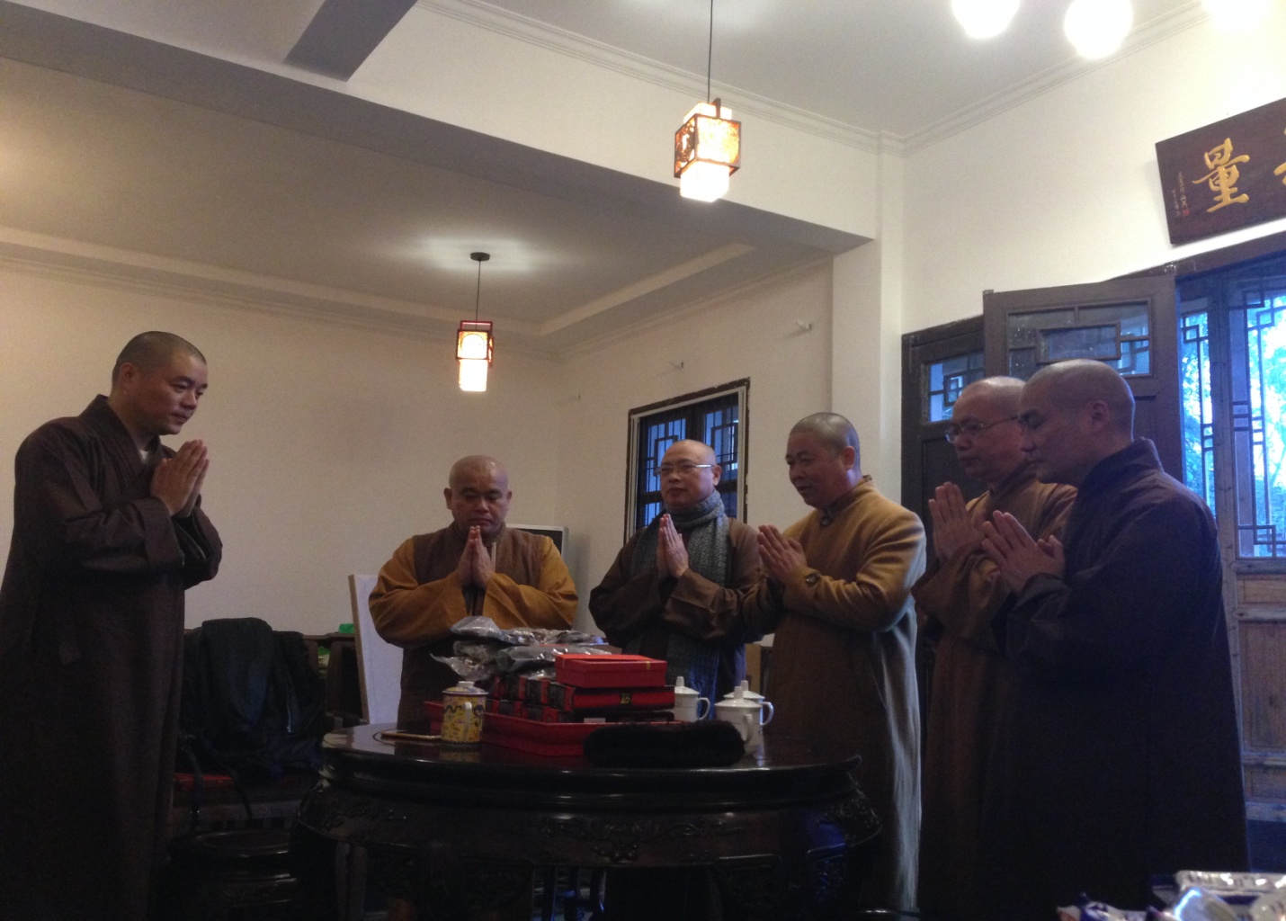 Ba trăm năm mươi năm sau Tổ đức linh thiêng đã dẫn lối cho chúng con về để đạo mạch lại tiếp nối