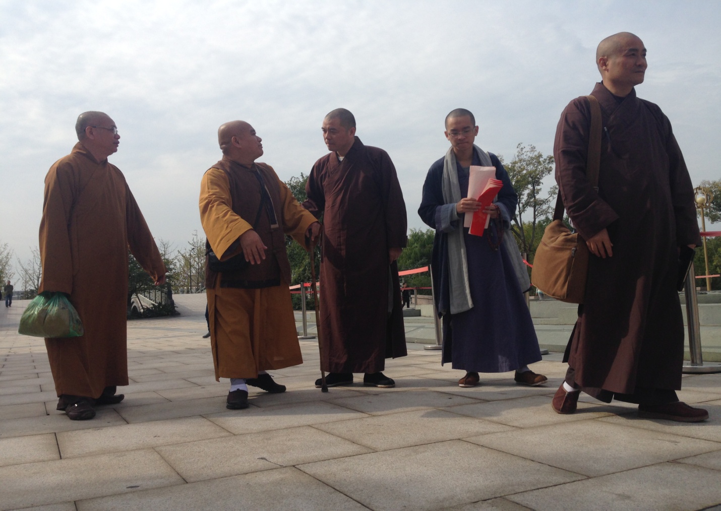 Ba trăm năm mươi năm sau Tổ đức linh thiêng đã dẫn lối cho chúng con về để đạo mạch lại tiếp nối