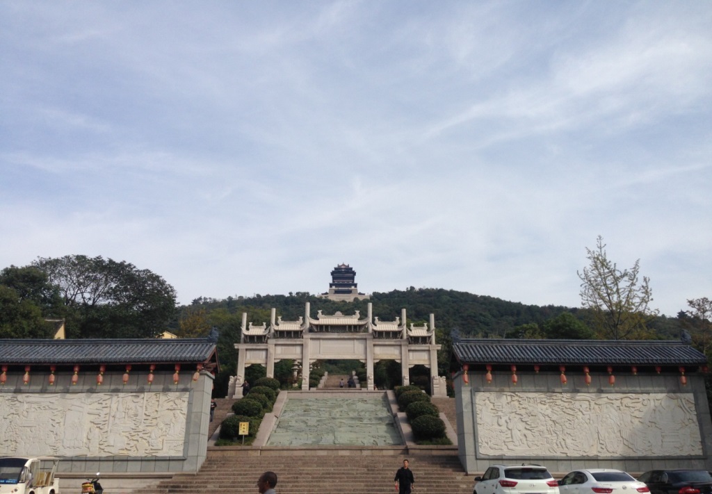 Ba trăm năm mươi năm sau Tổ đức linh thiêng đã dẫn lối cho chúng con về để đạo mạch lại tiếp nối