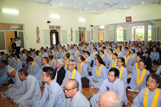 Hải Phòng: TT. Thích Nhật Từ chia sẻ Pháp đàm tại chùa Hào Quang