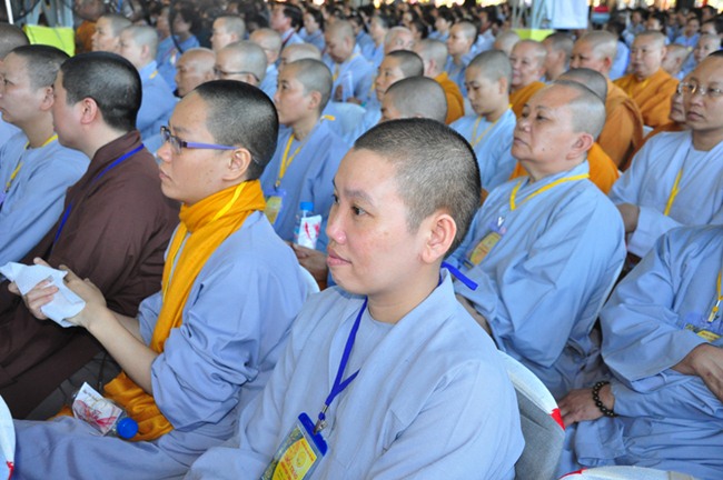 Trang nghiêm Bế mạc Hội thảo Hoằng pháp toàn quốc năm 2015