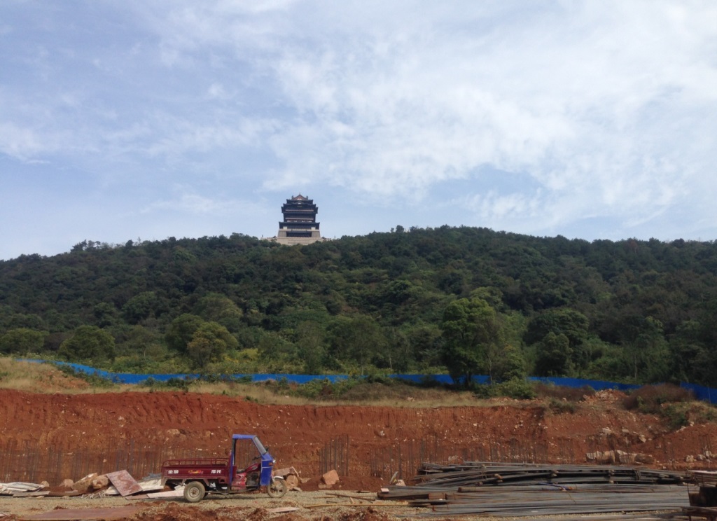 Ba trăm năm mươi năm sau Tổ đức linh thiêng đã dẫn lối cho chúng con về để đạo mạch lại tiếp nối