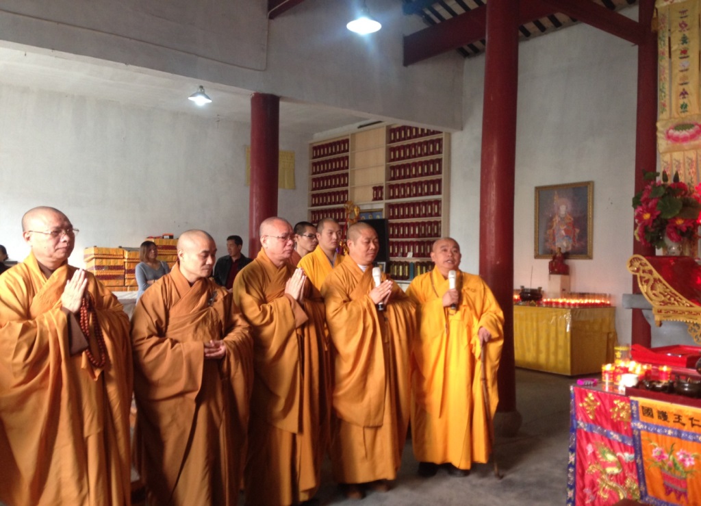 Ba trăm năm mươi năm sau Tổ đức linh thiêng đã dẫn lối cho chúng con về để đạo mạch lại tiếp nối