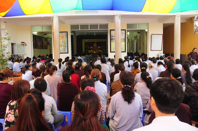 Hải Phòng: TT. Thích Nhật Từ chia sẻ Pháp đàm tại chùa Hào Quang