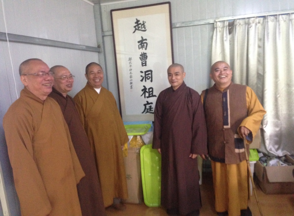 Ba trăm năm mươi năm sau Tổ đức linh thiêng đã dẫn lối cho chúng con về để đạo mạch lại tiếp nối