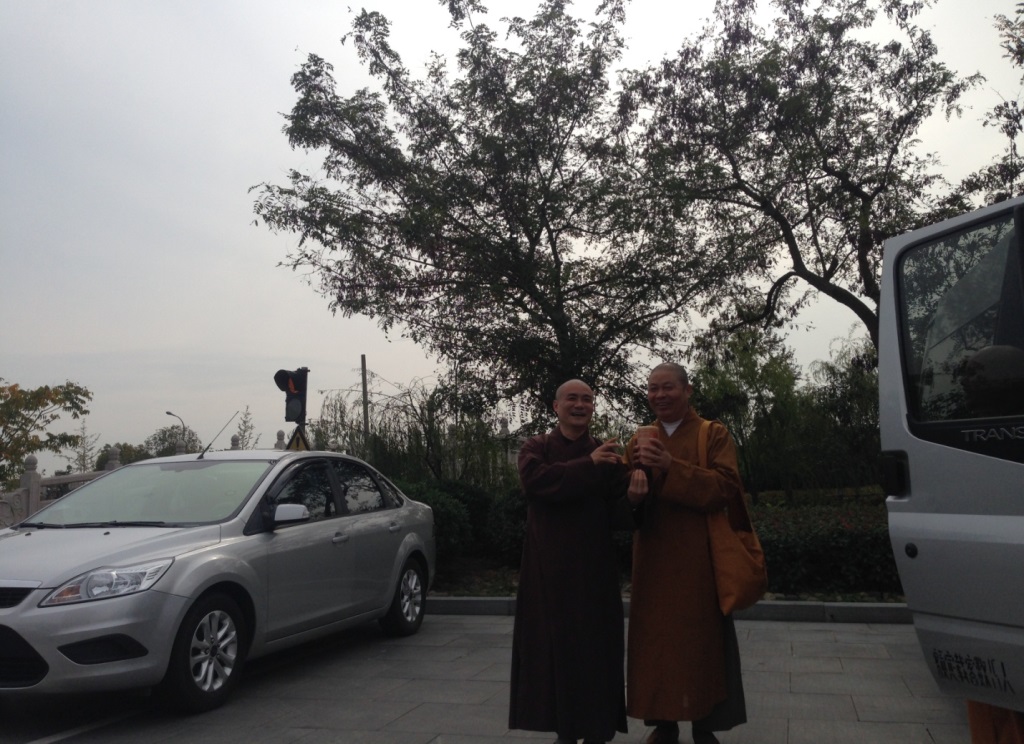 Ba trăm năm mươi năm sau Tổ đức linh thiêng đã dẫn lối cho chúng con về để đạo mạch lại tiếp nối