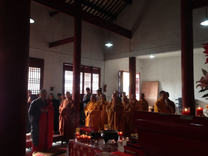 Ba trăm năm mươi năm sau Tổ đức linh thiêng đã dẫn lối cho chúng con về để đạo mạch lại tiếp nối