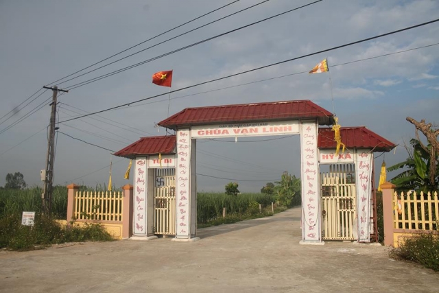 Thanh Hóa: Phật tử về chùa Vạn Linh tham dự khóa tu